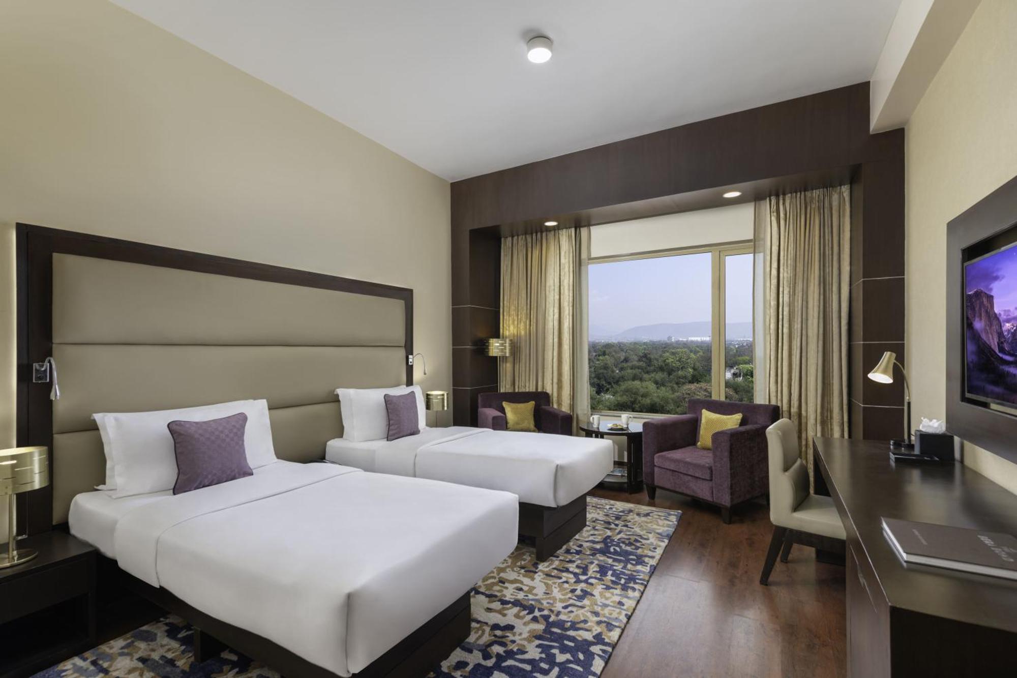 Vivanta Jamshedpur, Golmuri Exterior photo